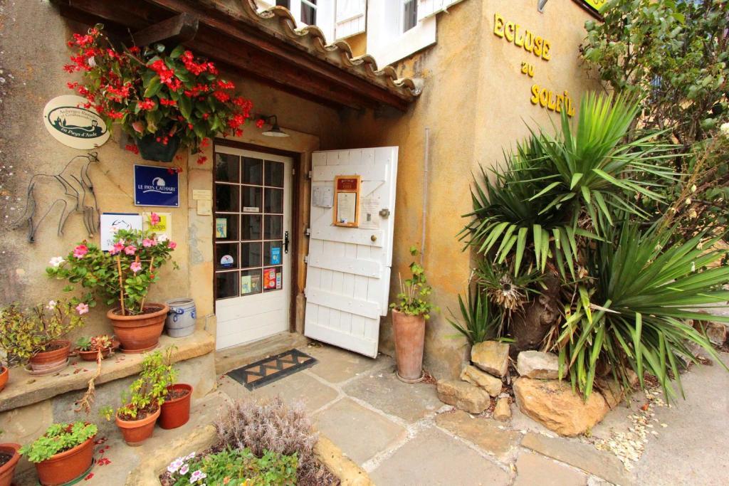 Le Patio Du Bouddha Anciennement Le Jardin De La Sals Bed & Breakfast Bugarach Ngoại thất bức ảnh